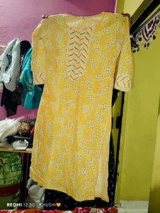 yellow suit set