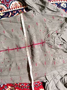 Grey Kurta with Pink Detail