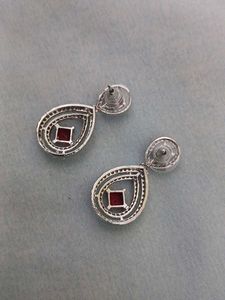 Elegant Red Stone Drop Earrings