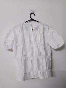 korean white top