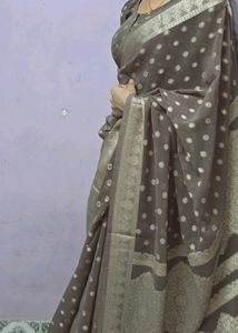 Elegant Polka Dot Saree ✨️