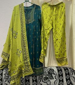 Teal & Lime Green Ethnic Kurta Set