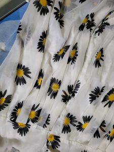 Sheer Daisy Print Blouse