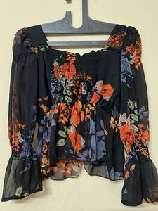 Floral Print Ruffle Top