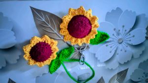 ✨Handmade Crochet sunflower &amp; Daisy Flower Keychai