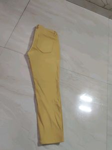 Yellow Classic Fit Trousers/Jeggings