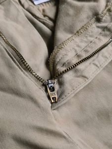 Relaxed fit Beige Trousers