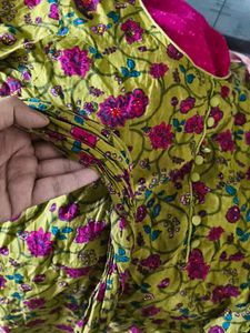 Beautiful Floral Print Kurta