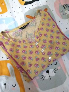 Yellow Floral Print Kurta 🪷✨