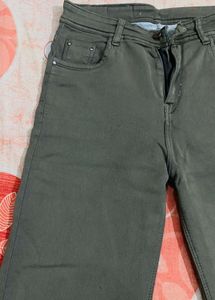 Stylish Olive Green Cargo Pants