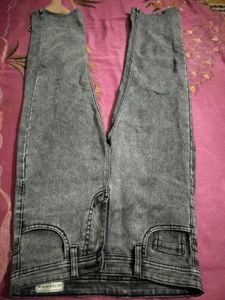 grey jeans