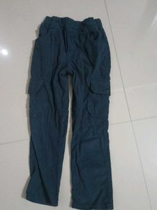tshirt , shrug and Pant