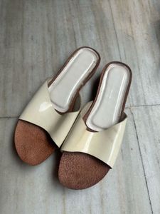 Elegant Beige Flats