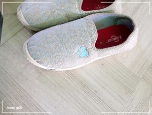 sky blue casual wear shoe