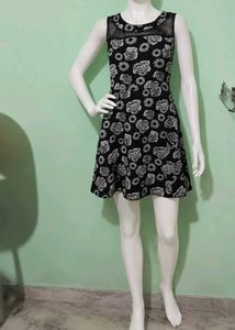 Black Floral Sleeveless Fit & Flare one piece