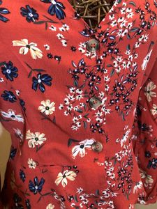 Floral Print Button-Up Blouse