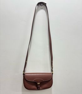 Mango Bag with adjustable straps