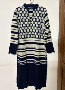 Elegant Striped Knit and woolen Dress