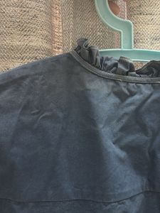 H&amp;M Elegant Navy Blue Puff Sleeve Top