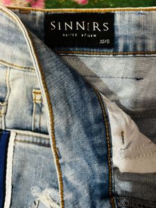 Stylish Light Wash Ripped Jeans