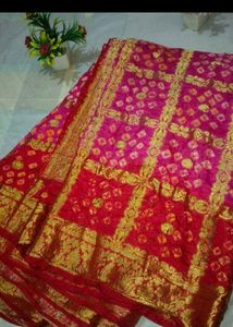 Vibrant Pink &amp; Red Bandhani Saree