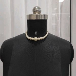 Pearl Beaded Necklace