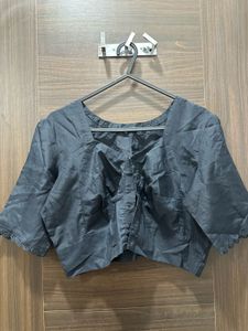 Black Blouse 🖤