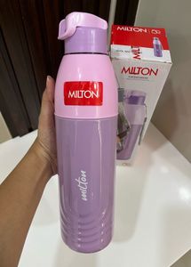 Milton flip top Water Bottle