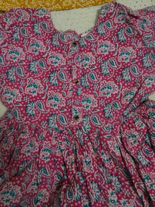 Cute women Printed Cotton top