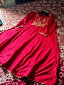 Red &amp; Gold Embellished Kurti