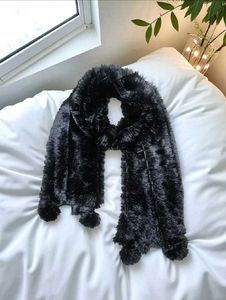 Faux Fur Plush Scarf🖤
