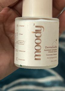 Moody DermaSoothe Barrier Repairing Primer Serum