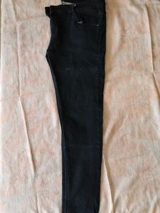 Dark Wash Skinny Jeans