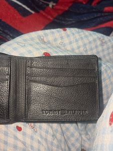 Tommy Hilfiger Bifold Wallet