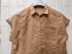 New with tag Casual Brown Short Sleeve Shirt