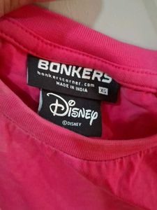 XS bonkers corner Graphic Tee