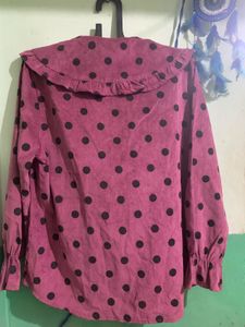 beutiful polka dot shirt 🦋