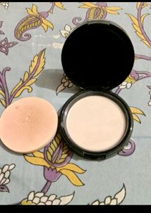 Maybelline New York Compact