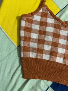 Cute Gingham Pattern Crop Top
