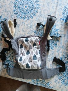 Price Drop.... Luvlap Baby Carrier