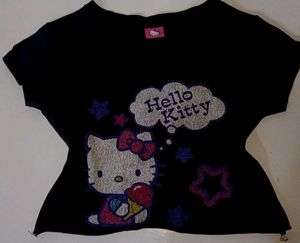 Hello Kitty Graphic T-Shirt