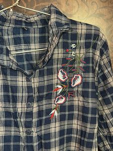 Chic Plaid Shirt with Floral Embroidery
