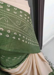 Buy 2 Sarees For 180 (Without Blouse)