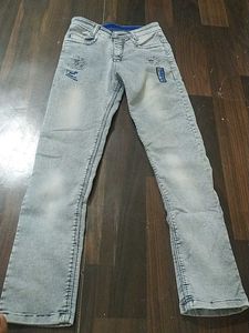 Stylish Light Wash Denim Jeans