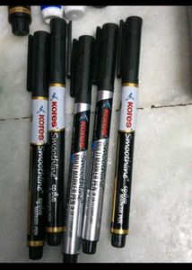 Assorted Permanent &amp; Whiteboard Markers
