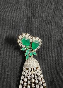 Stunning Emerald &amp; Diamond Earrings