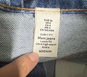 H&amp;M Women Blue Mom Slim Fit High Waist Ankle Jeans