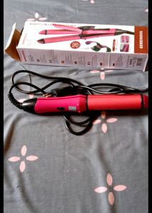 BRAND NEW** 2 IN 1 HAIR CURLER AND STRAIGHTNER..