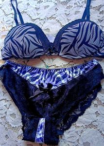 Stylish Zebra Print Lingerie Set