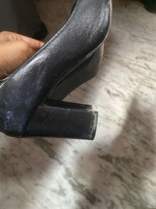 Classic Leather Black Pointed Toe Heels
